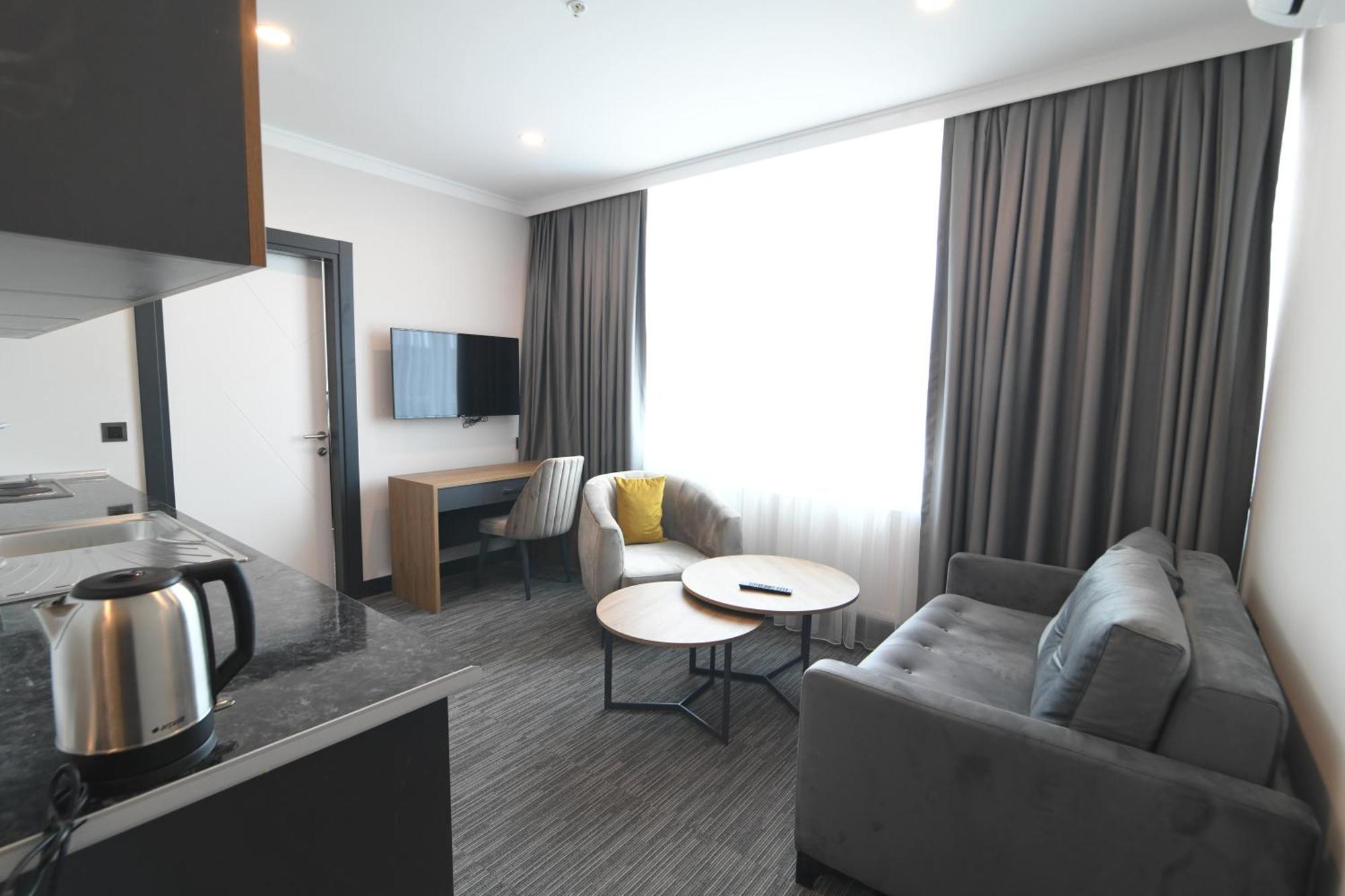 Home Plus Hotel Истанбул Екстериор снимка