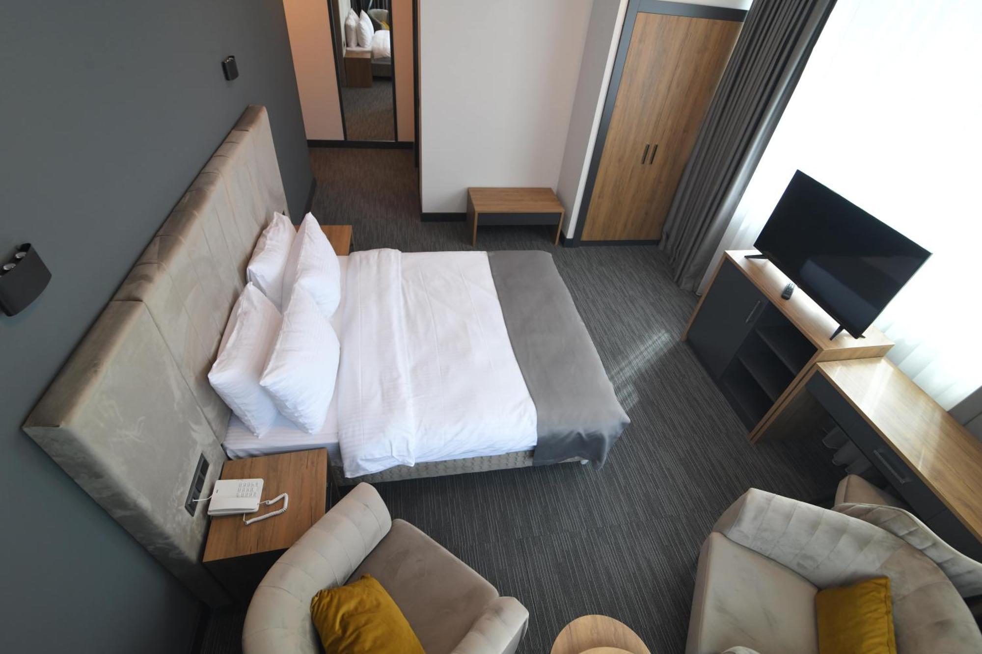 Home Plus Hotel Истанбул Екстериор снимка