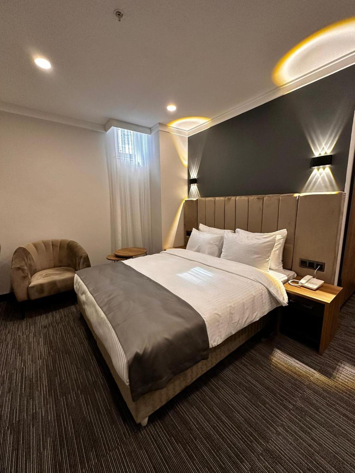 Home Plus Hotel Истанбул Екстериор снимка