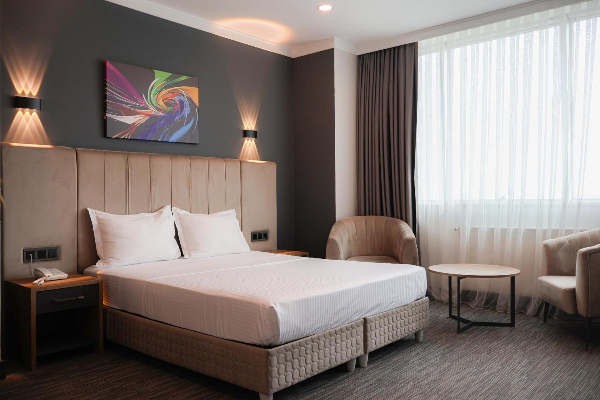 Home Plus Hotel Истанбул Екстериор снимка