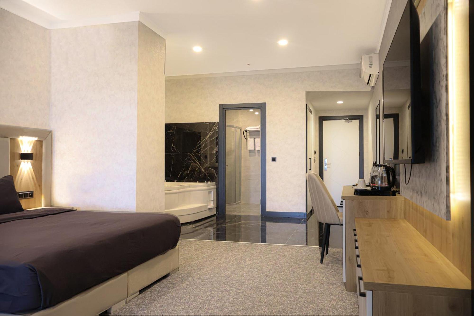 Home Plus Hotel Истанбул Екстериор снимка